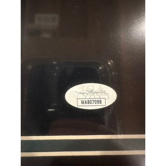 D'Andre Swift signed autographed Philadelphia Eagles 16x20 Photo Framed JSA - Picture 5 of 6